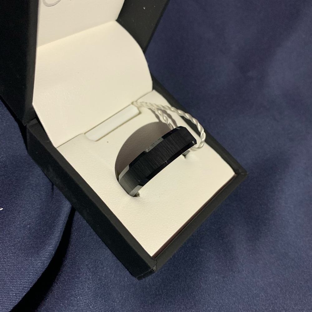 Black Wedding Band